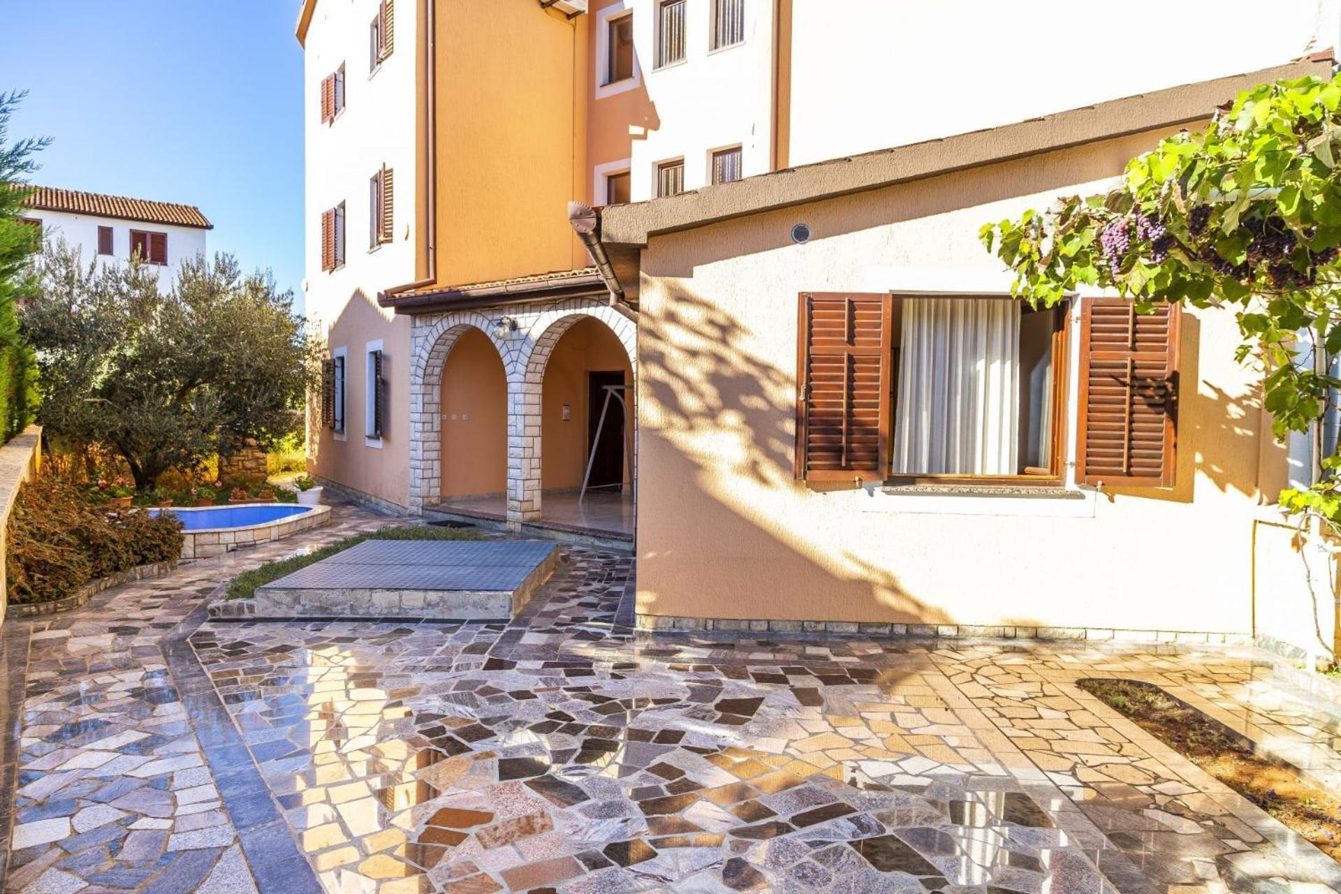 Apartments Mir Fažana Esterno foto
